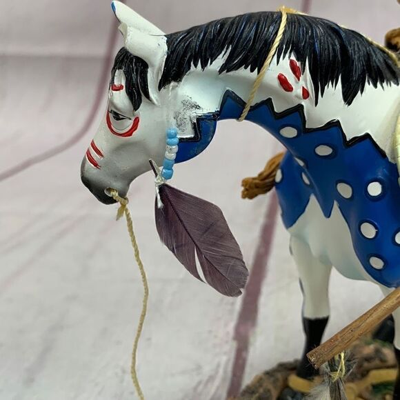 The Trail of Painted Ponies Woodland Hunter 3E/9031 Collectible Model Horse - Picture 8 of 15